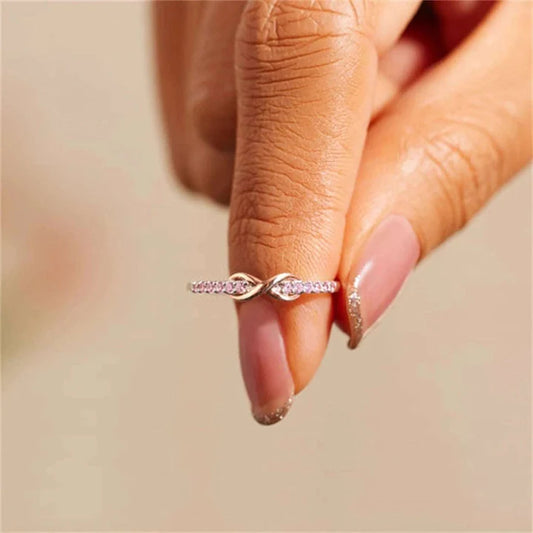 Anillo Infinito | Baño en Oro Blanco + Estuche Premium Gratis✨