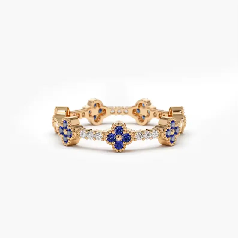 Anillo de Tréboles Eternos | Hecho en Plata + Baño de Oro 14K ✨